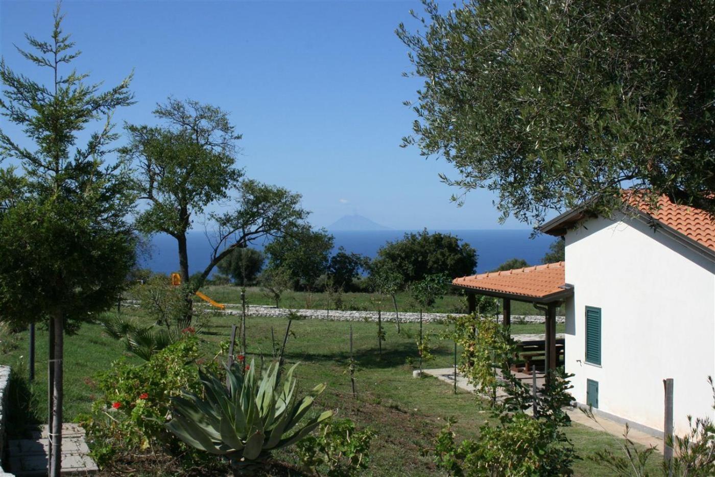 Agriturismo Ninea Ricadi Exterior foto